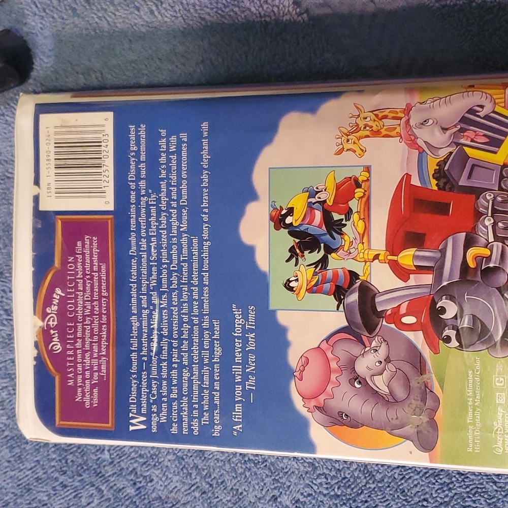 Dumbo - Picture 2 of 4
